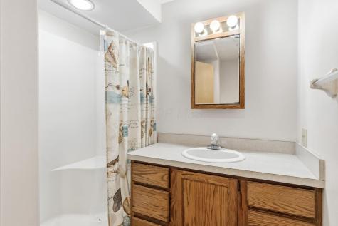 503 Greenacre Circle Howard OH 43028