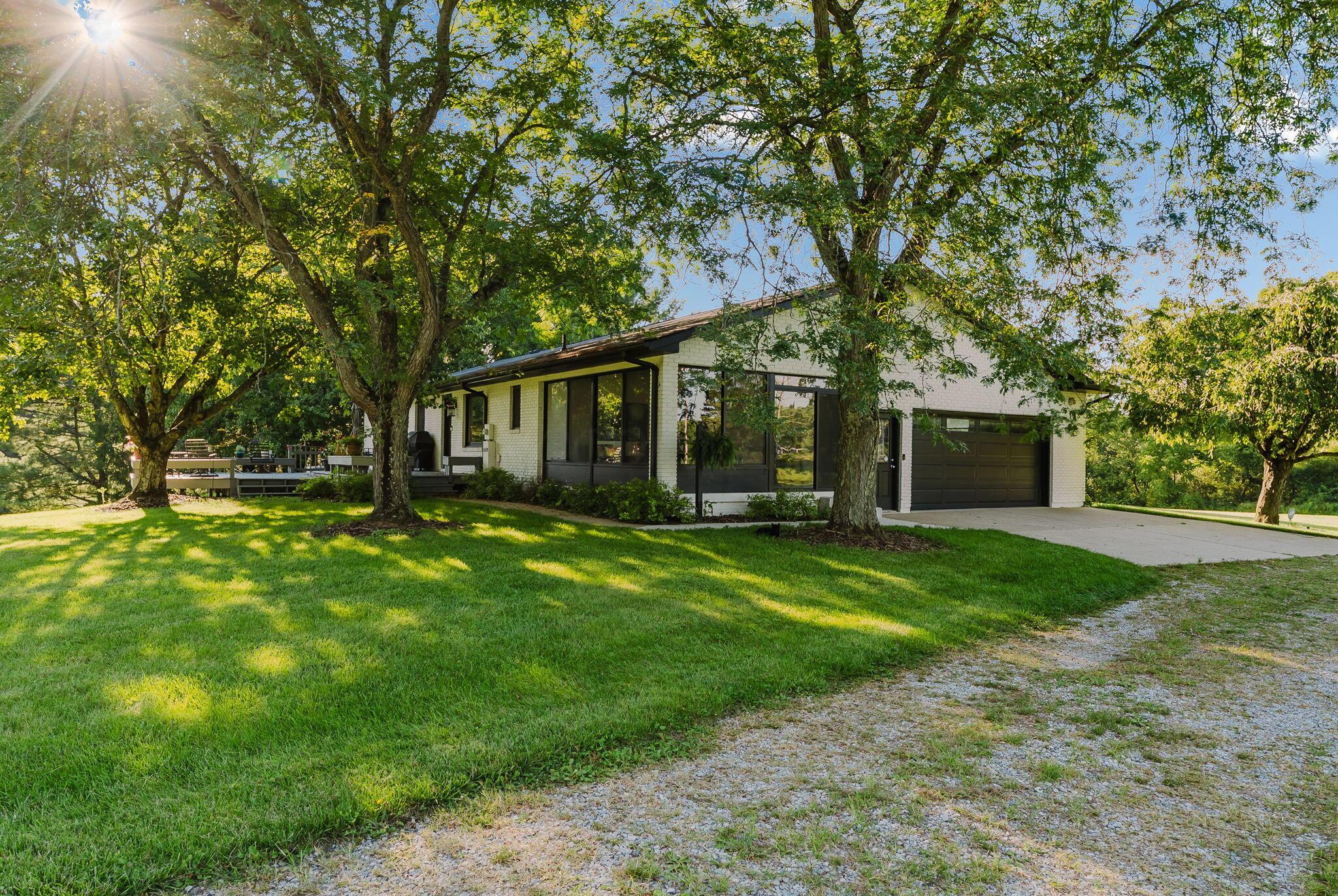 16850 Peerless Road Centerburg OH 43011