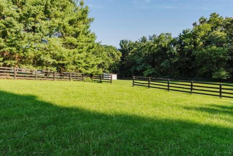 16850 Peerless Road Centerburg OH 43011