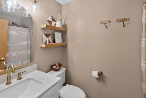 77 Grandway Court Howard OH 43028