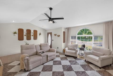 77 Grandway Court Howard OH 43028
