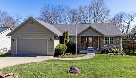 898 Country Club Drive Howard OH 43028
