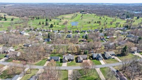 898 Country Club Drive Howard OH 43028