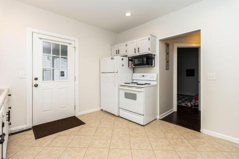 12 Kenyon Street Mount Vernon OH 43050