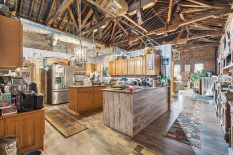 409 W Gambier Street Mount Vernon OH 43050