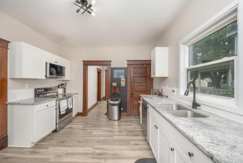 8 3rd Avenue Mount Vernon OH 43050