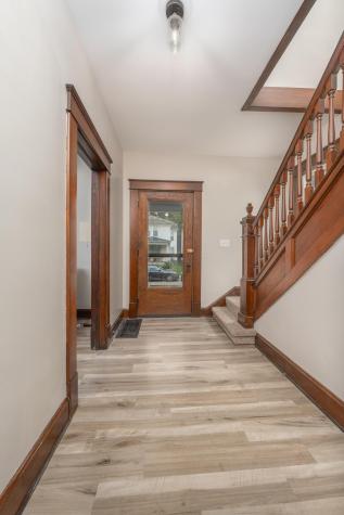 8 3rd Avenue Mount Vernon OH 43050