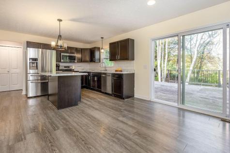 11 Greenwood Court Howard OH 43028