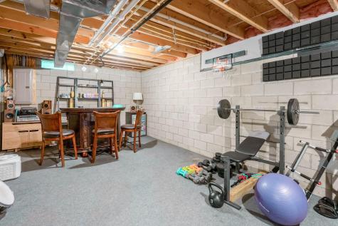 11 Greenwood Court Howard OH 43028