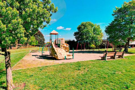 11 Greenwood Court Howard OH 43028