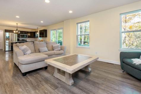 11 Greenwood Court Howard OH 43028