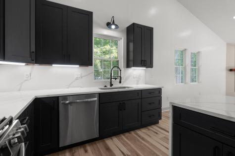 3162 Apple Valley Drive Howard OH 43028