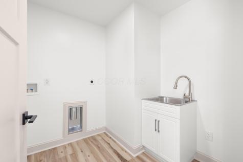 3162 Apple Valley Drive Howard OH 43028