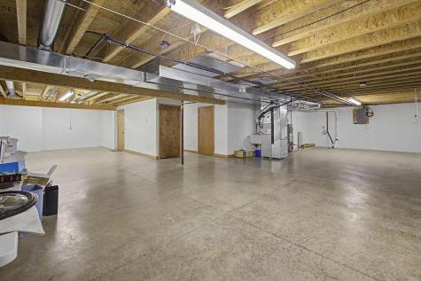3670 Apple Valley Drive Howard OH 43028