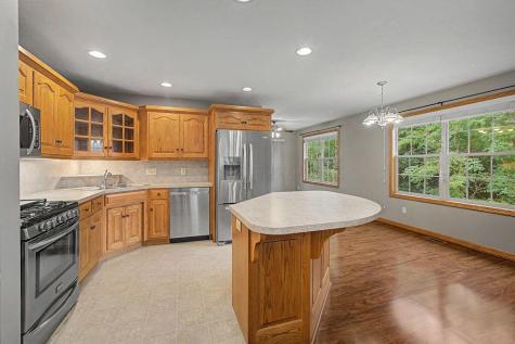 3670 Apple Valley Drive Howard OH 43028