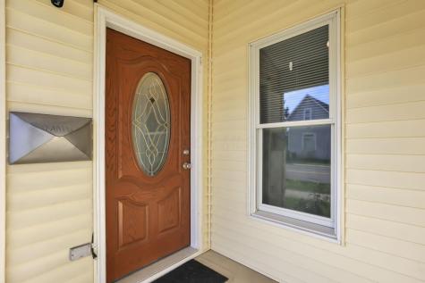 409 E Pleasant Street Mount Vernon OH 43050