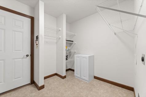 3814 Apple Valley Drive Howard OH 43028