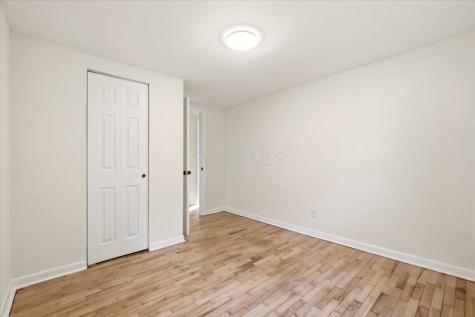 11 Oak Drive Mount Vernon OH 43050