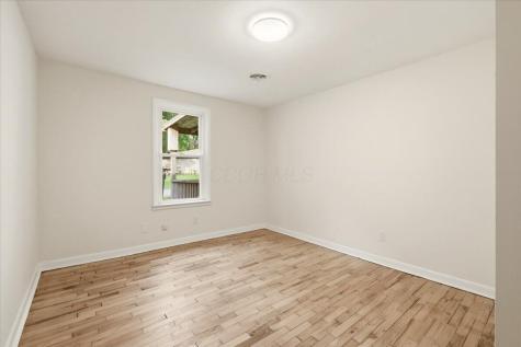 11 Oak Drive Mount Vernon OH 43050