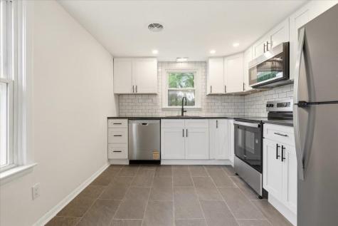 11 Oak Drive Mount Vernon OH 43050