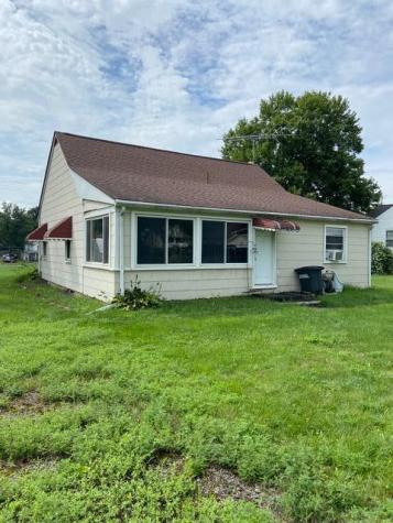 206 Cedar Street Danville OH 43014