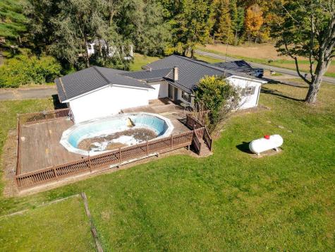 11191 Monroe Mills Road Howard OH 43028