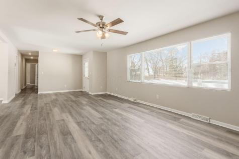 6 Edgewood Boulevard Mount Vernon OH 43050