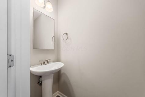 6 Edgewood Boulevard Mount Vernon OH 43050