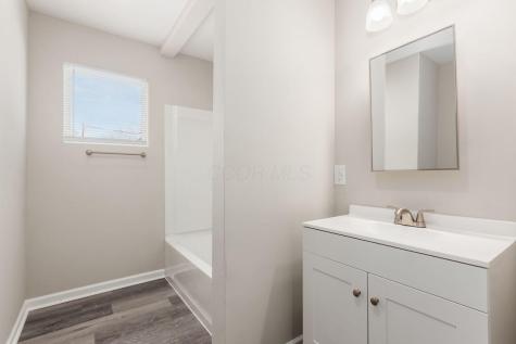 6 Edgewood Boulevard Mount Vernon OH 43050