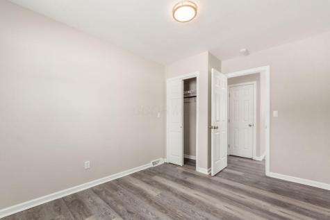 6 Edgewood Boulevard Mount Vernon OH 43050