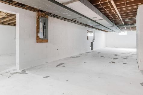 6 Edgewood Boulevard Mount Vernon OH 43050