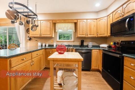 894 Winesap Drive Howard OH 43028