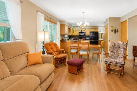 894 Winesap Drive Howard OH 43028