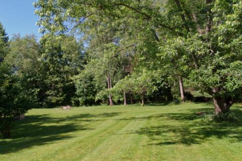 894 Winesap Drive Howard OH 43028