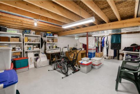 894 Winesap Drive Howard OH 43028