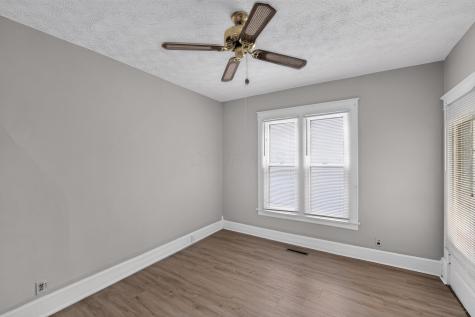 4 E Lamartine Street Mount Vernon OH 43050