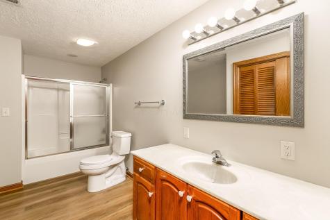 4045 Apple Valley Drive Howard OH 43028