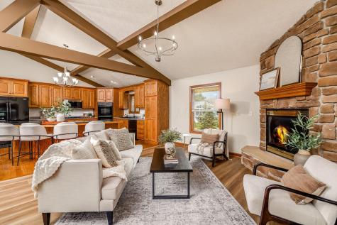 4045 Apple Valley Drive Howard OH 43028