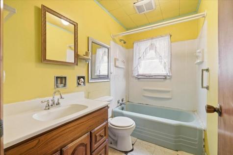 13222 New Delaware Road Mount Vernon OH 43050