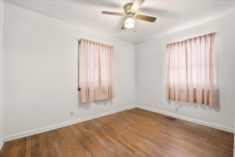 13222 New Delaware Road Mount Vernon OH 43050