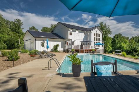 11681 Liberty Chapel Road Mount Vernon OH 43050
