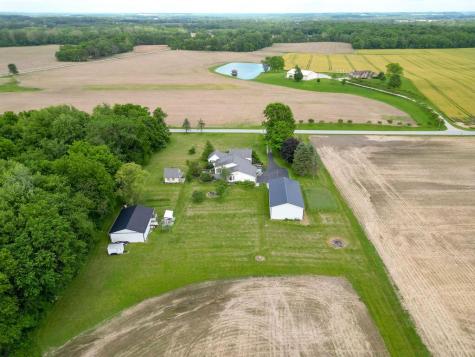 14569 Douglas Lane Road Centerburg OH 43011