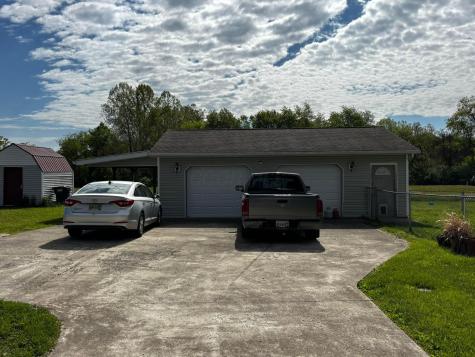 116 Meadow Run Road Wellston OH 45692