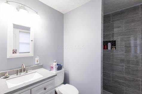 23 Upland Terrace Mount Vernon OH 43050