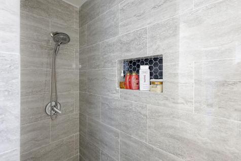 23 Upland Terrace Mount Vernon OH 43050