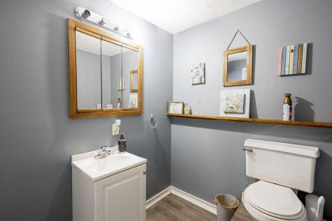 23 Upland Terrace Mount Vernon OH 43050