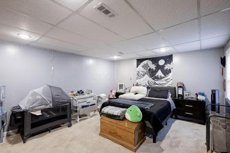 23 Upland Terrace Mount Vernon OH 43050