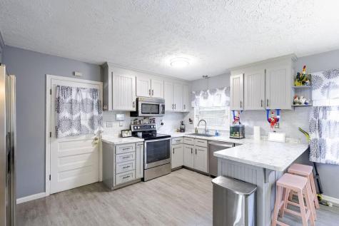 23 Upland Terrace Mount Vernon OH 43050