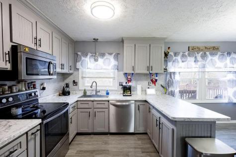 23 Upland Terrace Mount Vernon OH 43050