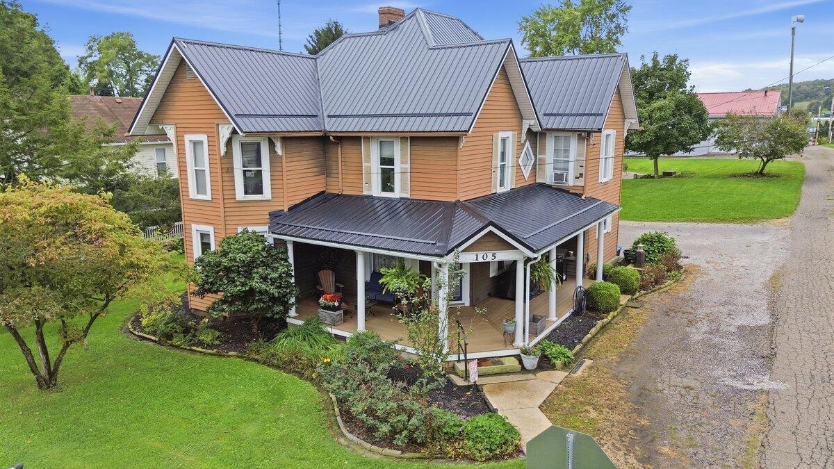105 Market Street Danville OH 43014